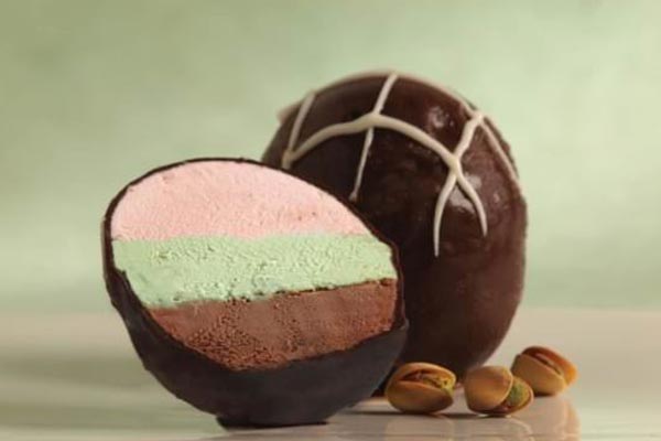 CNC Ice Creams Spumoni Bomba